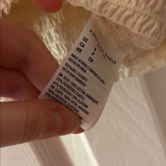 American Eagle Off the shoulder Textured Blouse - Picture 4 of 5